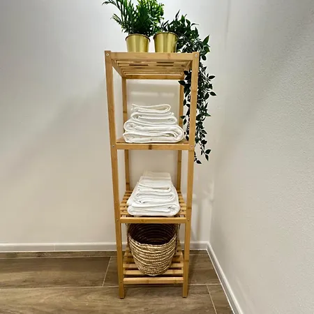 Apartment Maison Bp - A 2 Minuti Dalla Stazione Ferroviaria Prato (Prato)